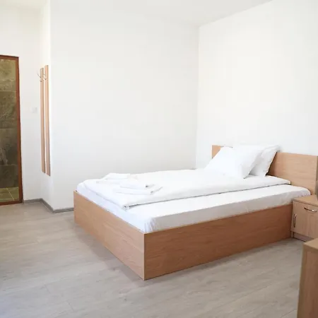 Hotel мекана Borino